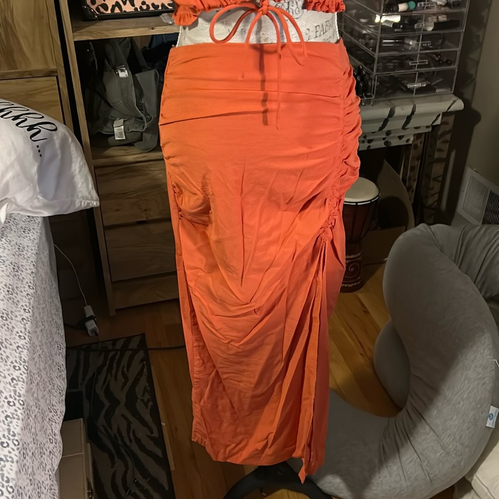 Lulus Orange Crop Top and Maxi Skirt Set - Small - Picture 3 of 10